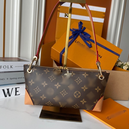LV Shoulder bag