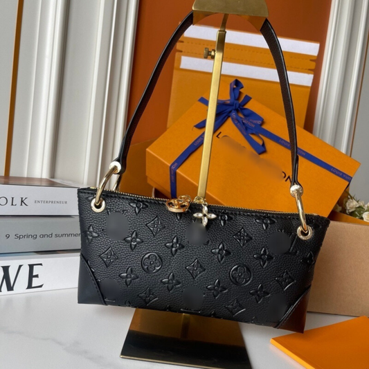 LV Shoulder bag